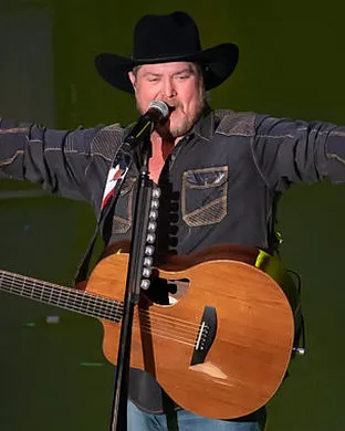 Tracy Lawrence Wabash